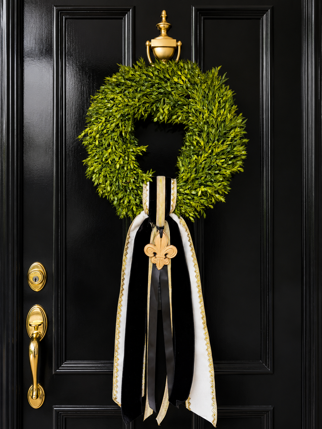The Royal Street Tea Leaf Wreath