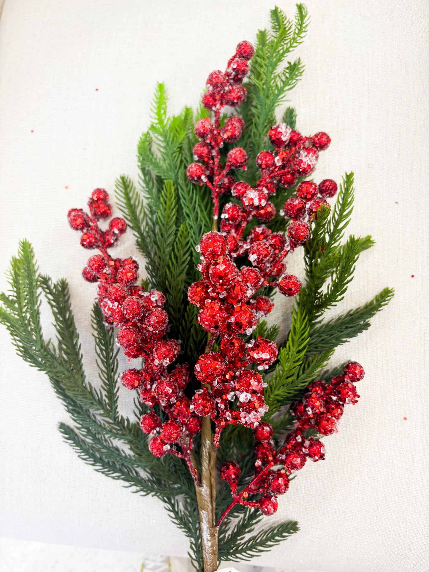 Willow Pine & Frosted Berry Stem Bundle – Set of 12