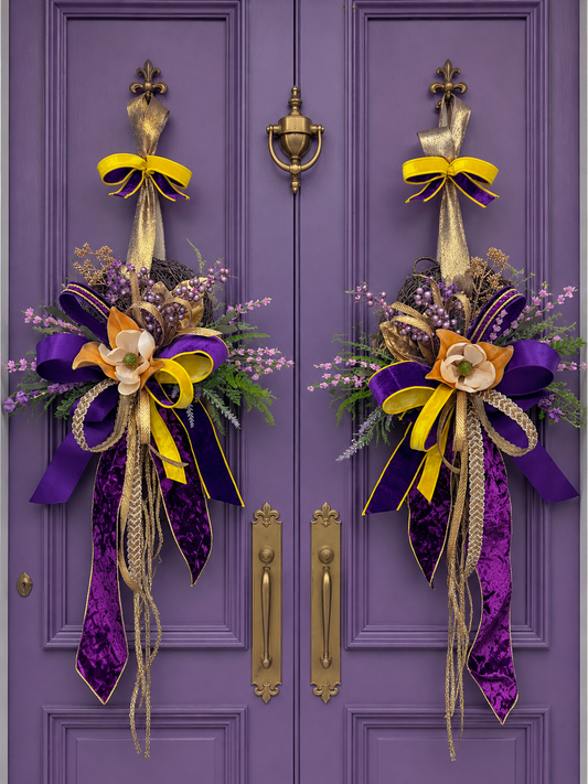 Magnolia & Gold Social Wreath