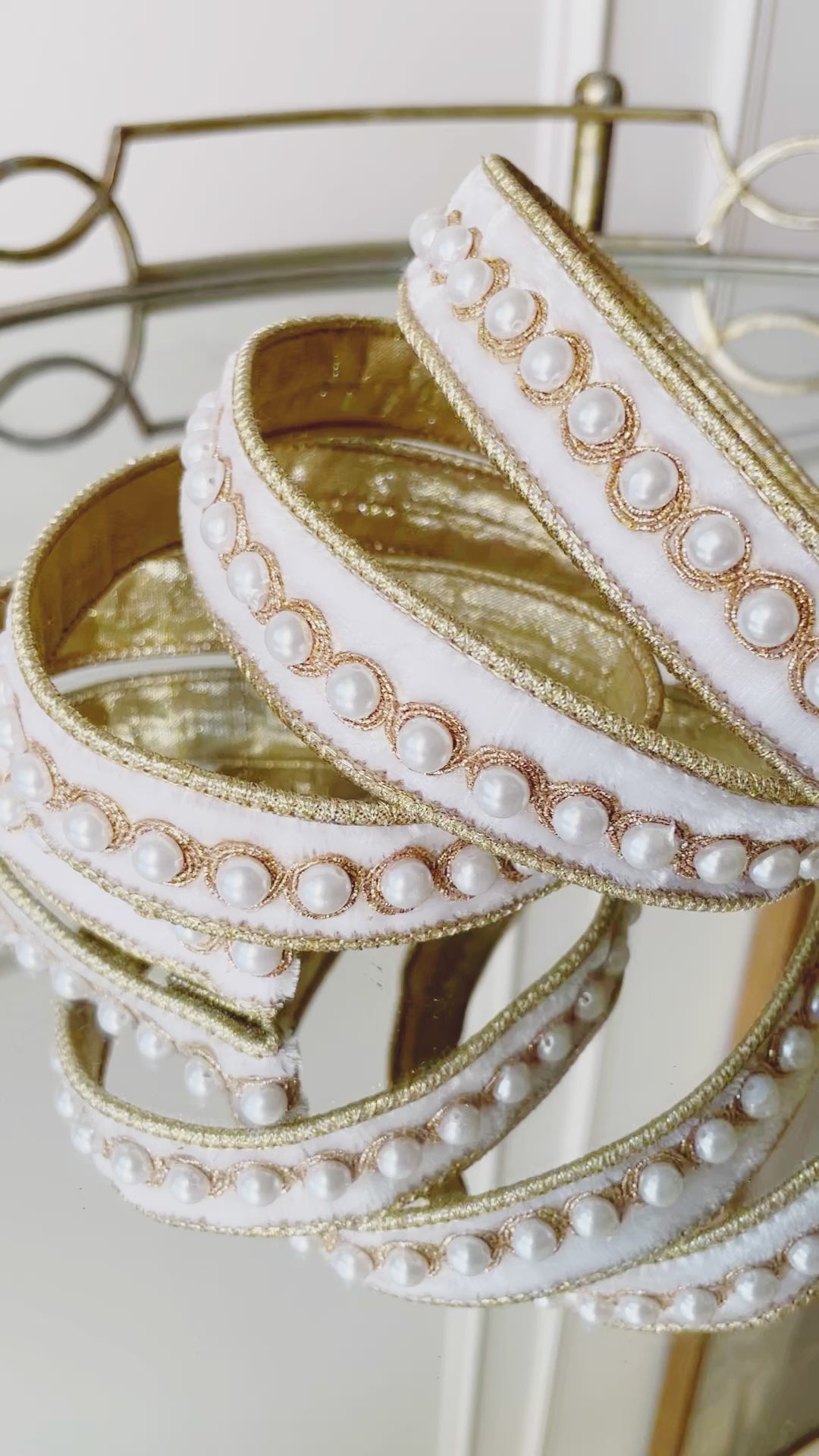 Ivory Pearl Velvet Ribbon 1”x 5 yd – Blanc Box