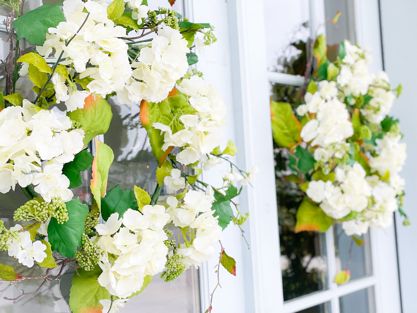 Cream Hydrangea Blossom Wreath