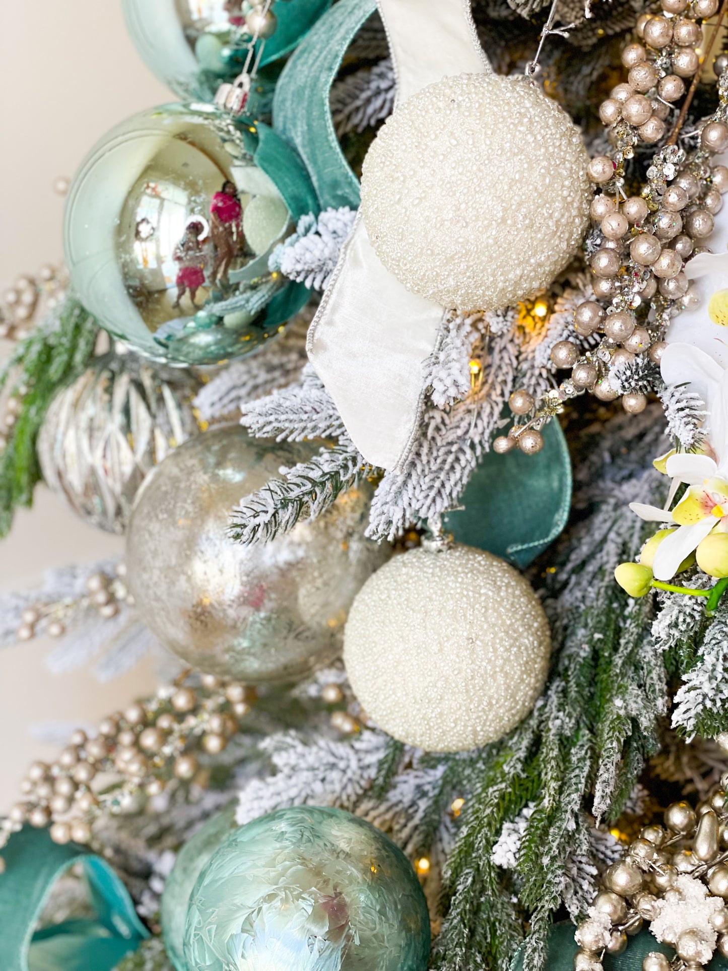 The London Christmas Tree Blanc Box