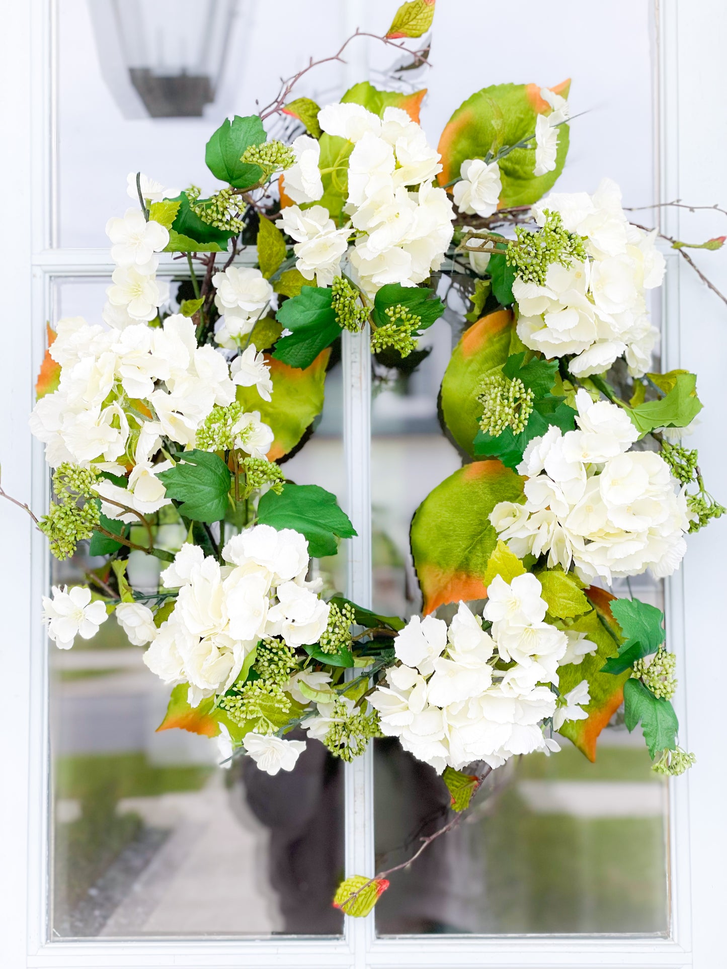 Cream Hydrangea Blossom Wreath