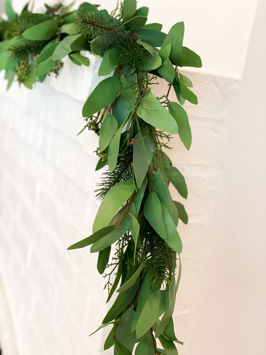Long Leaf Real Touch Eucalyptus/Pine Garland