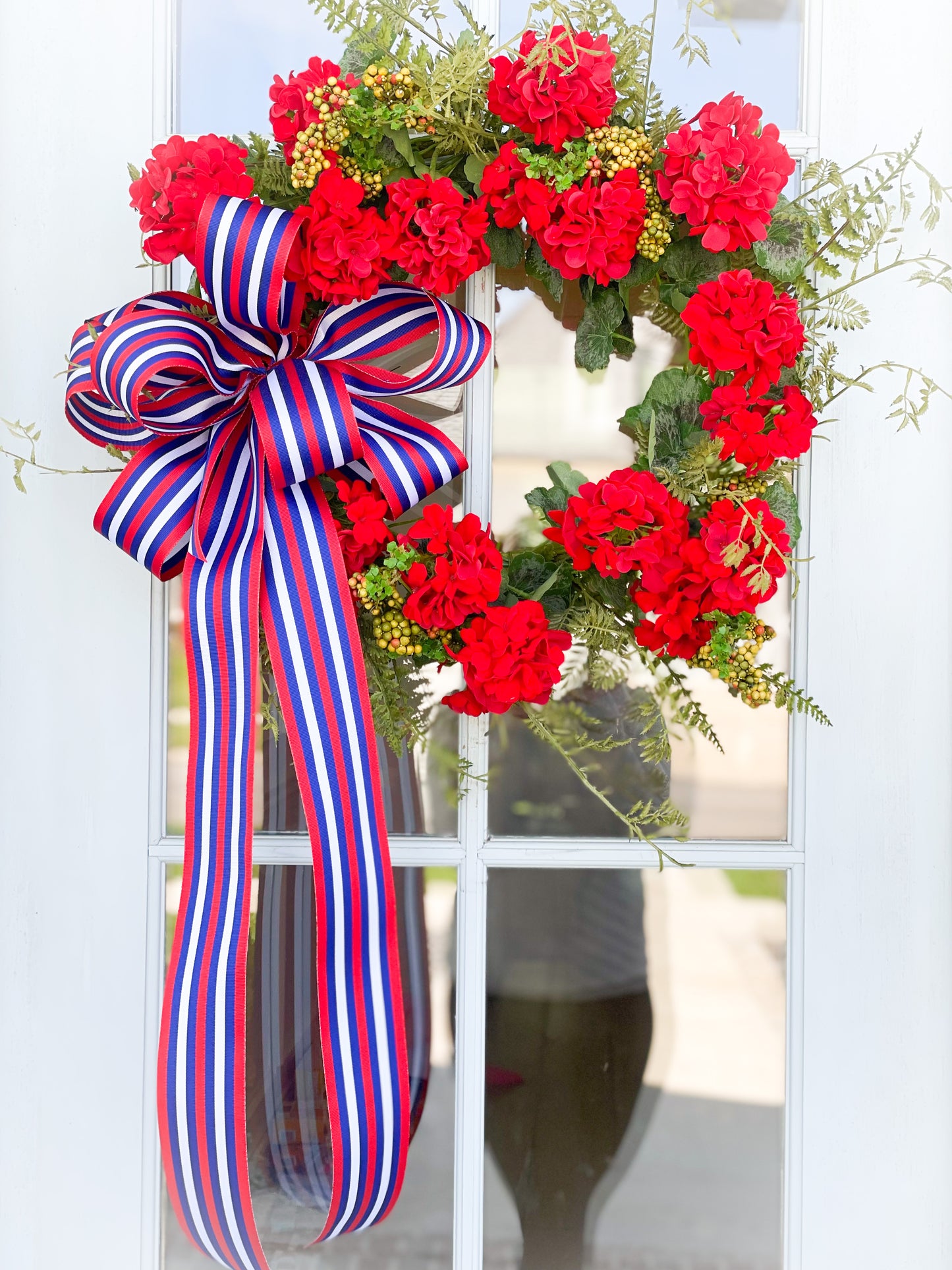 Geranium Wreath With Patriotic Bow