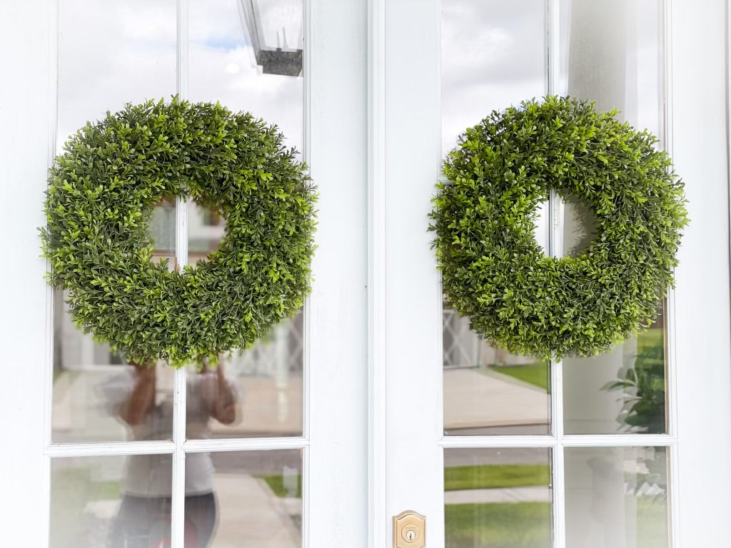 22” Round Boxwood Wreath